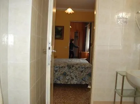 Hotell Ruscello 2*